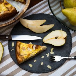 pizza and pear on a plate